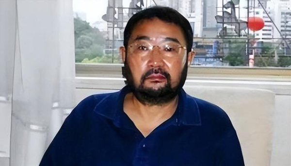 旺发速配 潘虹离婚后独身至今，米家山恋上小21岁王小丫，他78岁过得咋样？