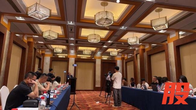 牛津大学全球CEO班遭遇杀猪盘？牛津大学、全球CEO学员予以否认